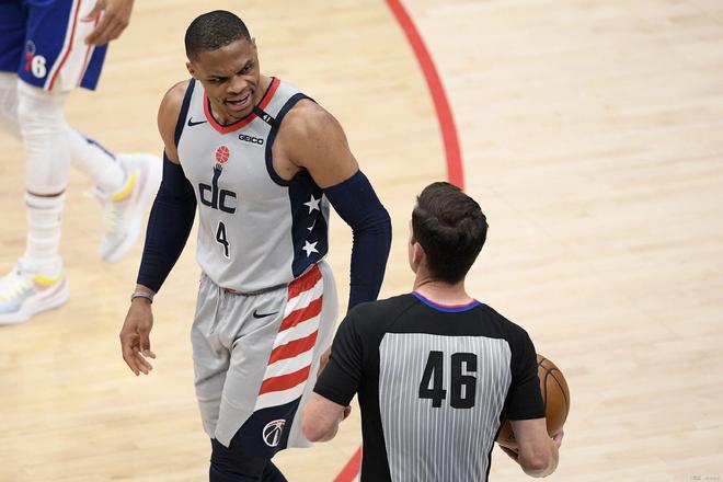 豫地亲自参 豫地亲自参