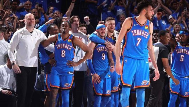 在内容洪流 在内容洪流